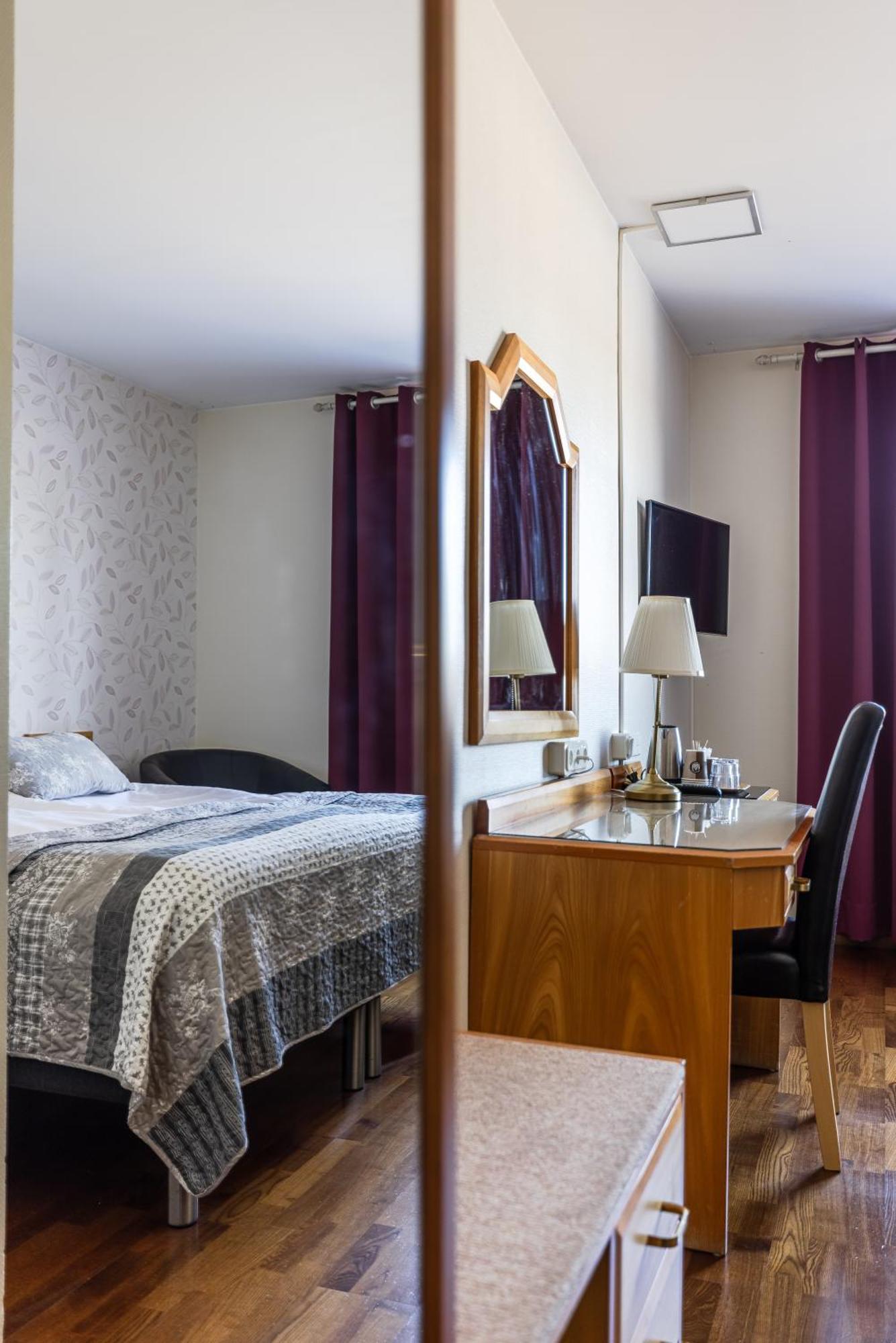 Hotell Kung Gösta Mora Exterior foto