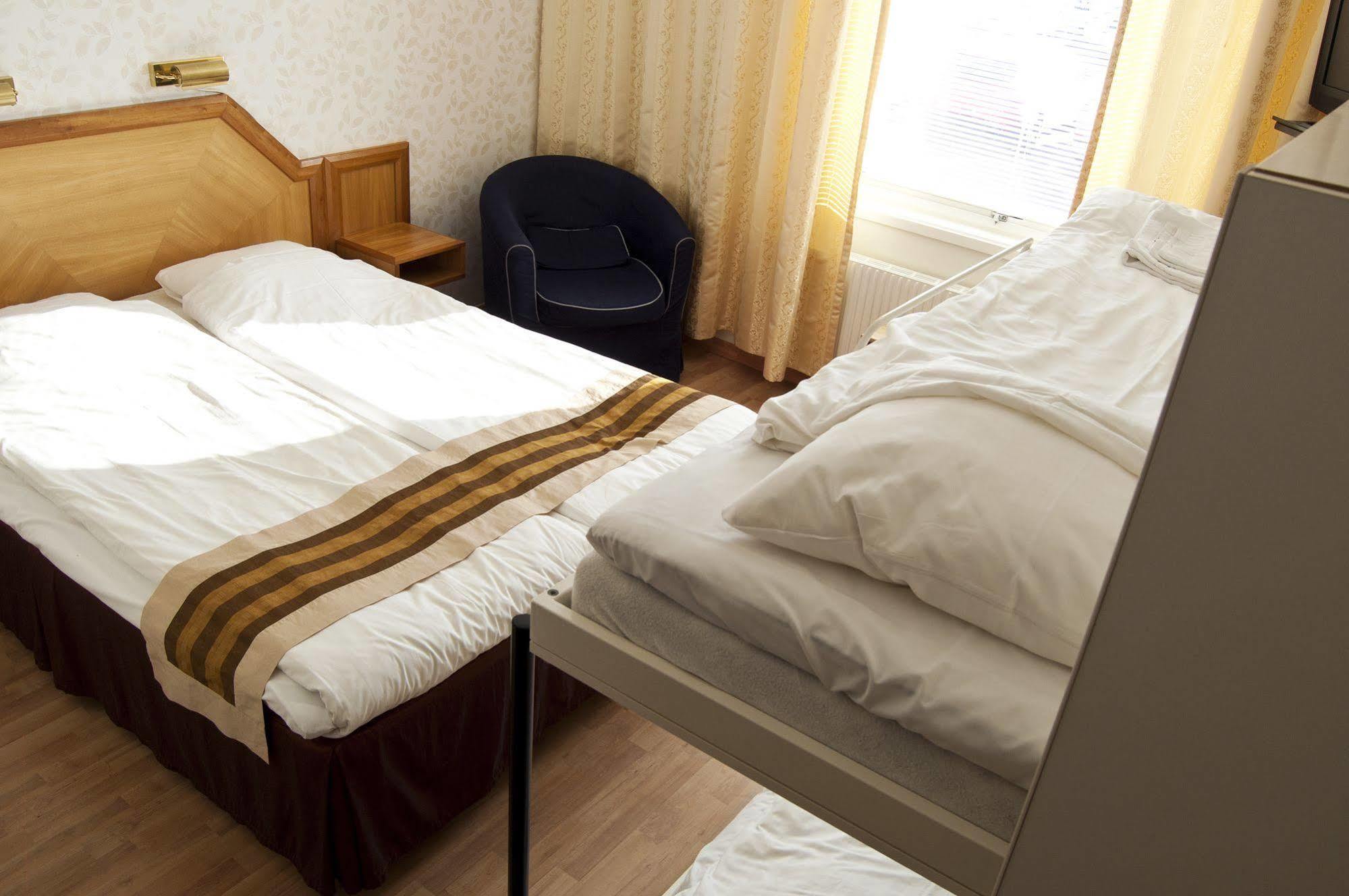 Hotell Kung Gösta Mora Exterior foto